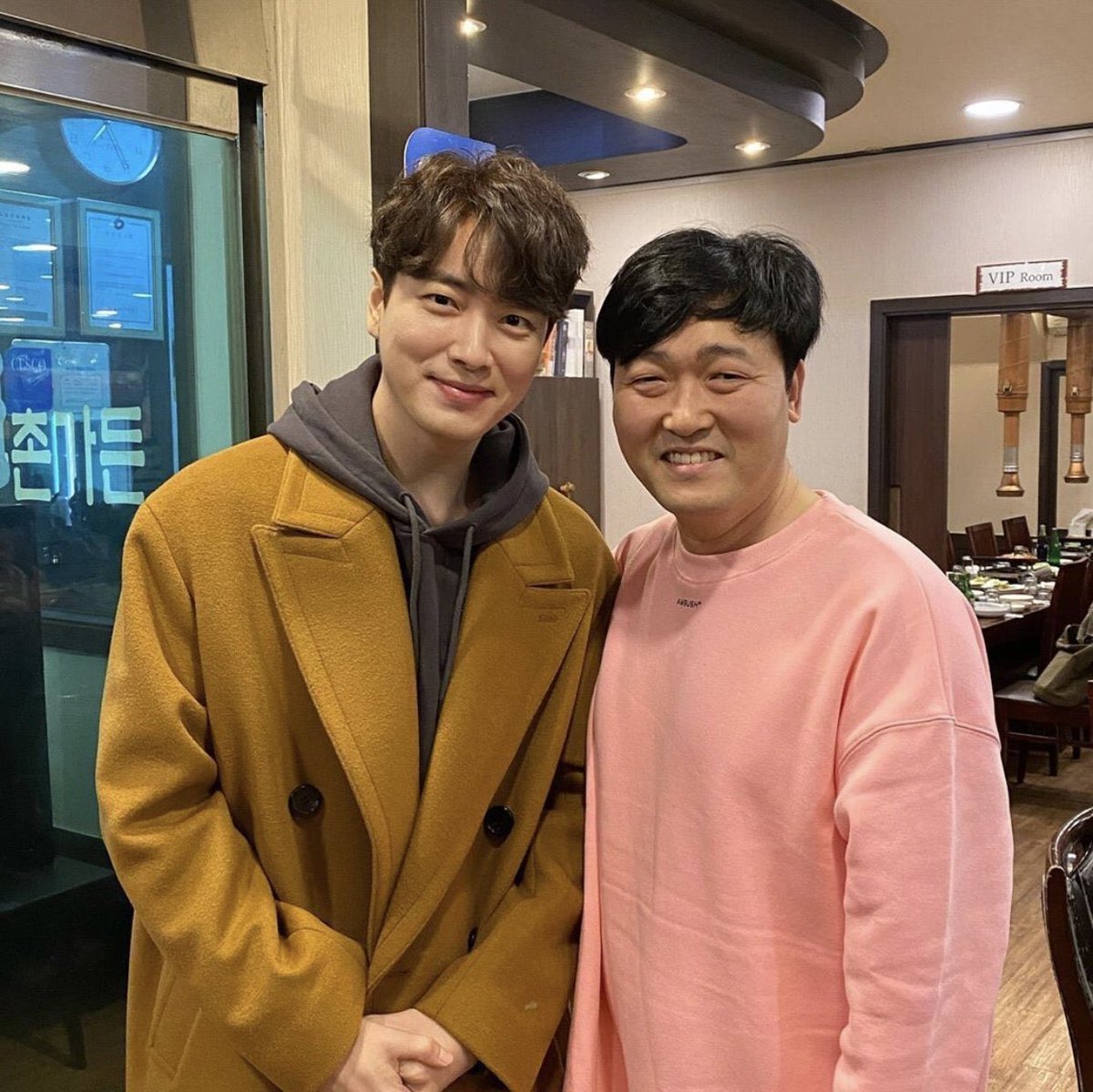 구름 tweet media