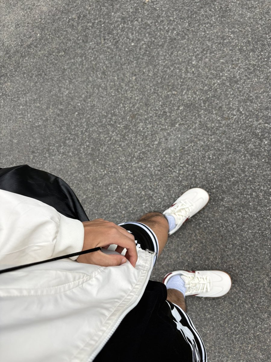 Ming Issey tweet media