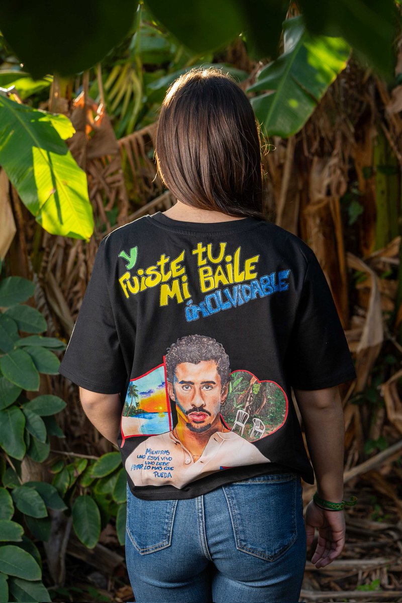 ile_nart's tweet photo. Lleva contigo la réplica que firmó Bad Bunny en camiseta para sus conciertos! 🔥 Nos propusimos llenar los estadios y lo estamos consiguiendo! No te quedes sin la tuya! Va a ser Inovidable! 🥹 #badbunny #badbunnymadrid #badbunnybarcelona Disponible en la web. https://t.co/1E3W4ITFTj