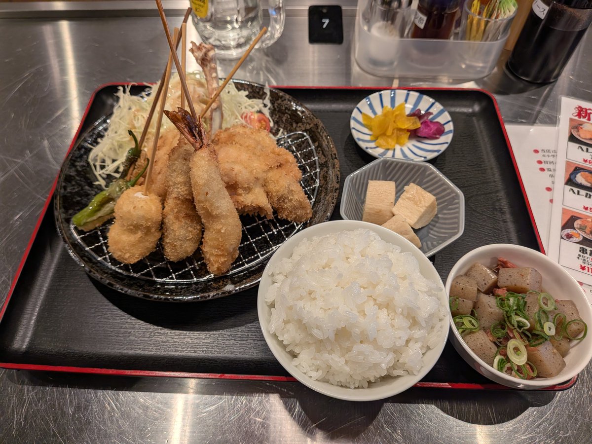 投票うぃって外食。