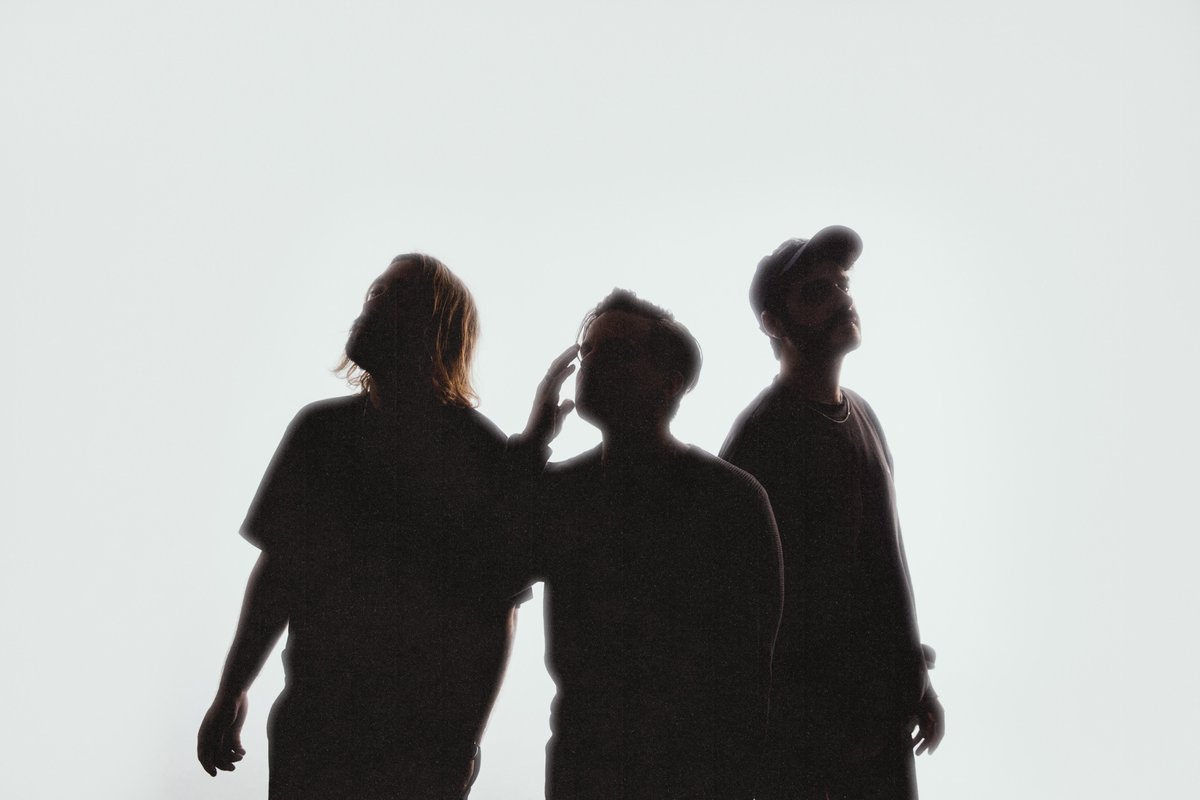 punkloid's tweet image. Broadside、4月リリースのニューアルバム『Nowhere, At Last』からシングル「Dark Passenger」を公開

punkloid.com/news/broadside…

ダンサブルな魅力溢れる #Broadside の新曲が登場!