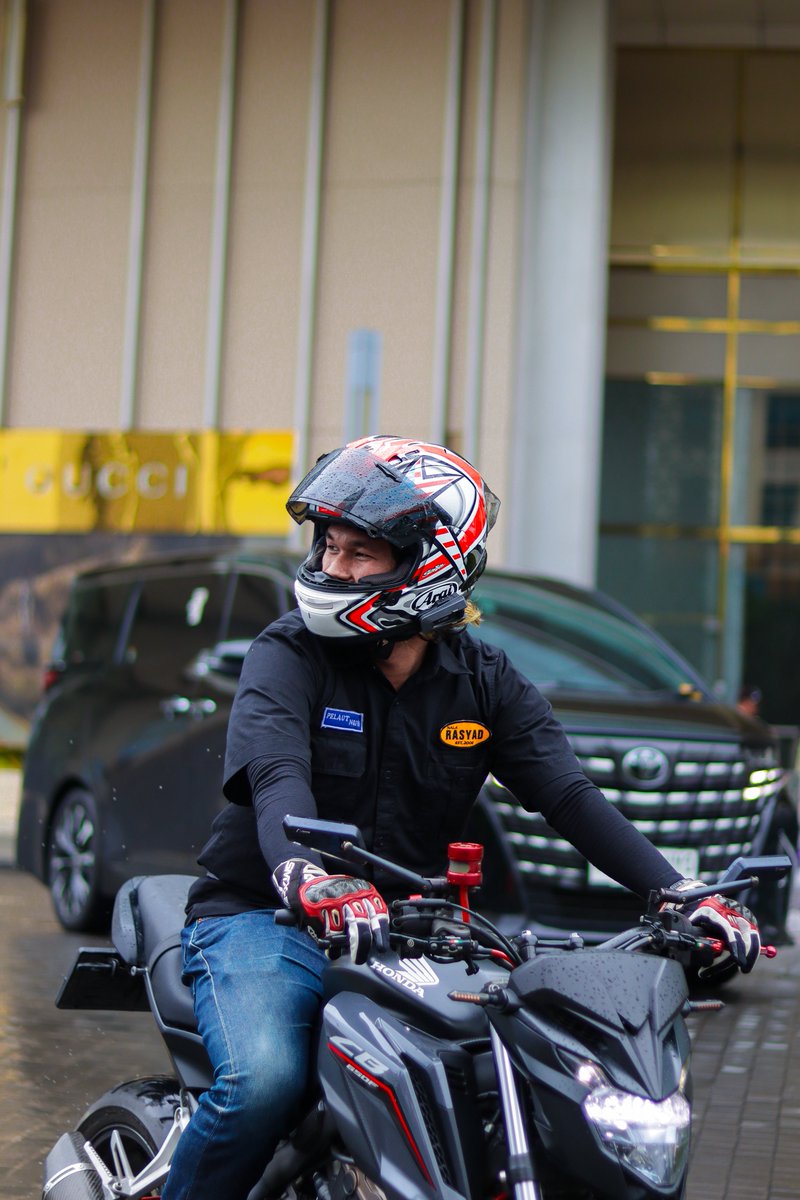 Bersama raja Brawijaya~
Alias Passionè D’Idoles WKWKWKW