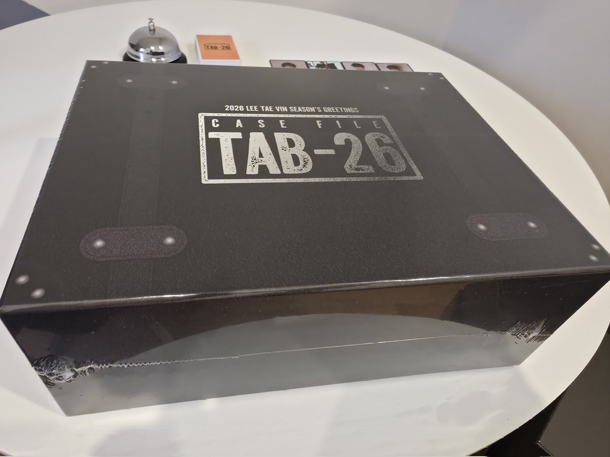 이태빈 시그 무료 나눔합니다 
서울 홍대쪽 픽업 가능하신 분 디엠 주세요
시그가 너무 커서 놔둘곳이 마땅치 않아요🥹