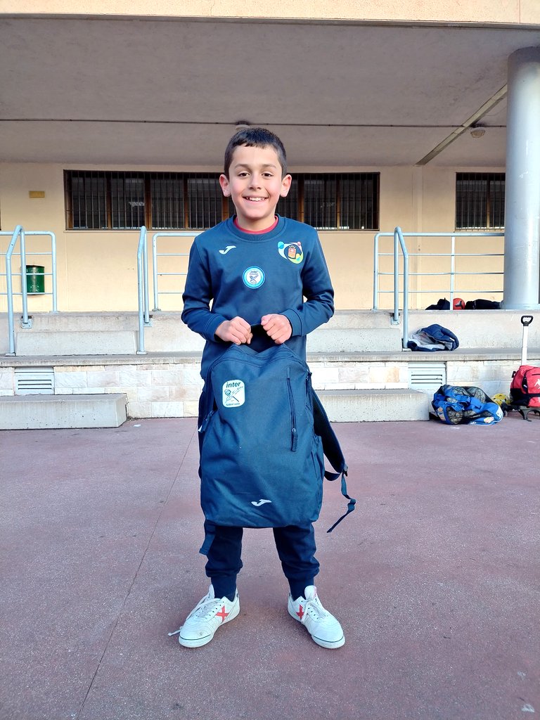 🎁 ¡Ya hemos hecho entrega de los regalos a los ganadores del Christmas Interista! <a href="/InterMovistar/">Movistar Inter FS</a> <a href="/AcademiaInterFS/">La Academia Movistar Inter F.S.</a>

🥇 Víctor de la escuela Ntra Sra de los Ángeles

🥈 Carmen de la escuela <a href="/materdeportes/">Mater Deportes</a>

🥉 Leo de la escuela <a href="/EDLaMerced/">Escuela Deportiva La Merced Tres Cantos</a> <a href="/MercedariasTC/">mercedarias3c</a>

¡Enhorabuena a todos!