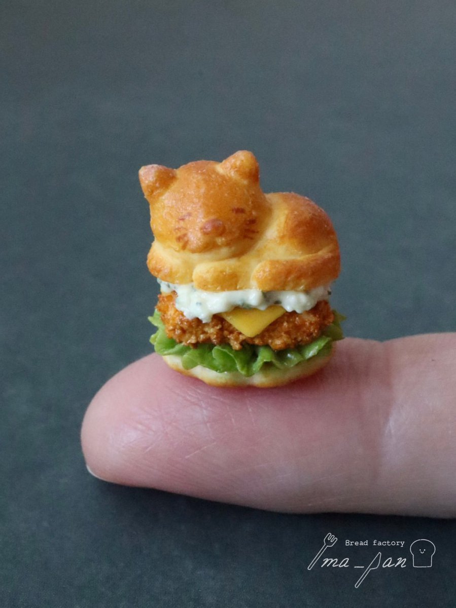 ima_pan3's tweet photo. うたたねねこのフィッシュバーガーできましたよ👩🏻‍🍳
ピアス/イヤリングになります。 https://t.co/BCrDcIrAgD