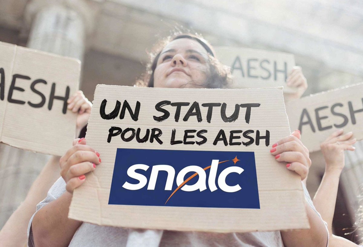 SNALC_National's tweet photo. L’école inclusive ne peut pas reposer sur la précarité de près de 150 000 #AESH, très majoritairement des femmes, dont le travail essentiel d’accompagnement reste invisibilisé et sous-rémunéré https://t.co/cA0EMu6Qqw https://t.co/6Y4aNqzjGI