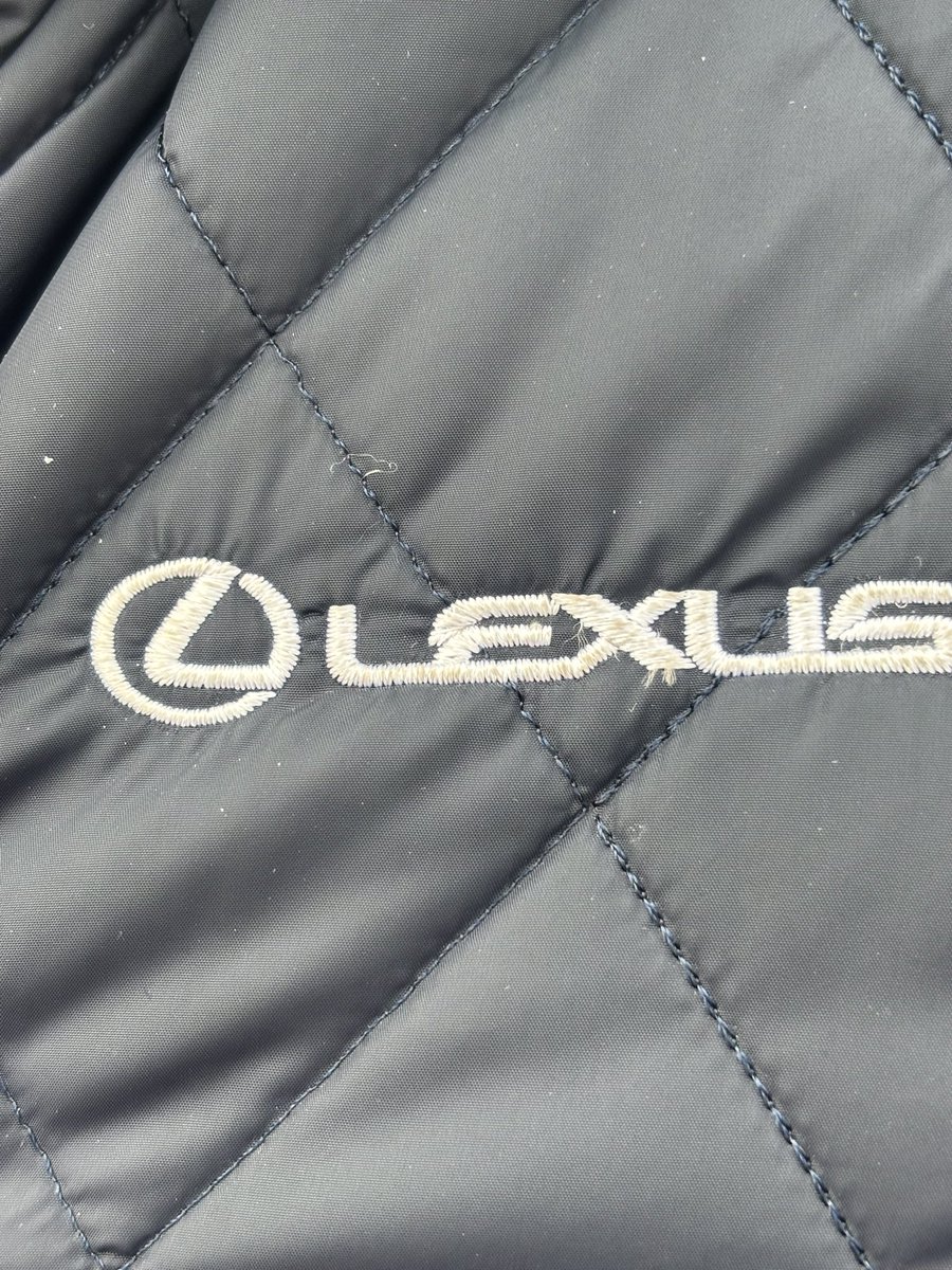 AMurrayGolf's tweet image. Unbelievable service....again! Thx Ben and co @LexusStockport @LexusUK #1stclass