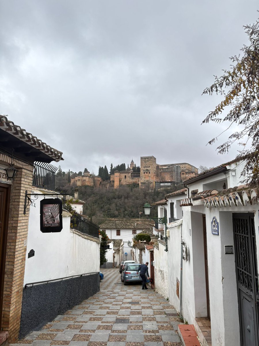 rochacluz's tweet photo. Beautiful  #Spain https://t.co/VxsvVwlZUO
