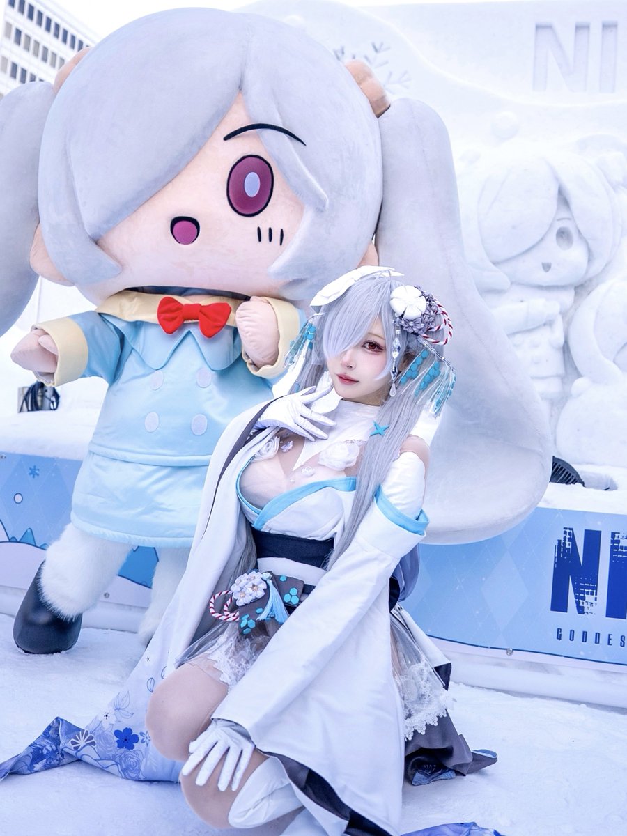 『勝利の女神：NIKKE』×さっぽろ雪まつり

シンデレラで見に行ってきました❄️
かわいいニケたちが雪像に……🥹🤍

とっても楽しかった〜！
NIKKE雪まつりブースイベント
ぜひ参加してみてね🌟

#NIKKE  #NIKKE雪まつり2026 https://t.co/HHK7DMJPQ1