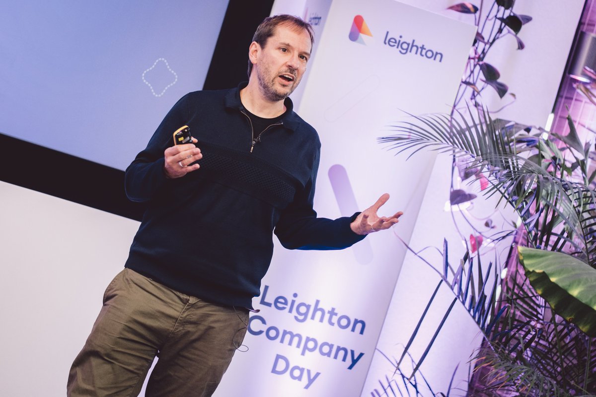 Leighton tweet media
