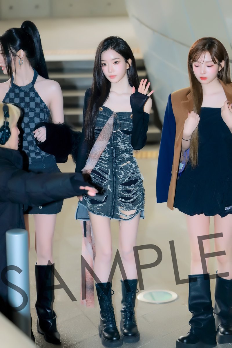 260204 서울패션위크 출근 퇴근 데이터

기은세
드리핀 이협 김동윤
루네이트 타쿠마 카엘
배드빌런 엠마 윤서
스테이씨 아이사 윤 세은
앰퍼샌드원 마카야 나캠든 최지호
어센트 제이 가람
에이비식스 이대휘 김동현
올아워즈 마사미
최립우
케플러
대리찍사 대리 댈찍 data

프로필 내 오픈카톡 문의