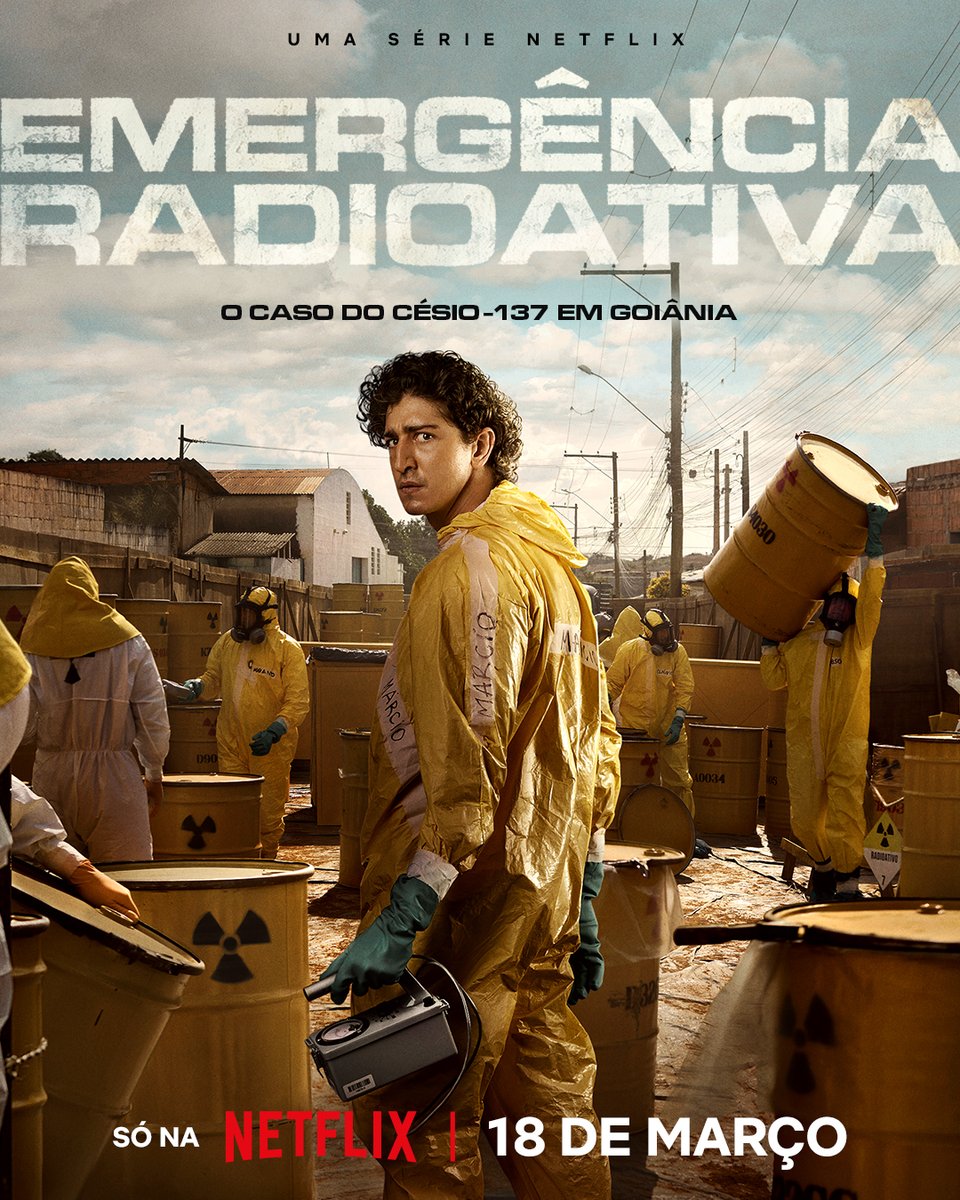 NetflixBrasil's tweet image. Em 1987, uma cápsula de Césio-137 foi encontrada em uma clínica abandonada em Goiânia, resultando no maior acidente radioativo da história do Brasil.

Esse caso será abordado em Emergência Radioativa, minha nova série com Johnny Massaro, com data de estreia em 18 de março.