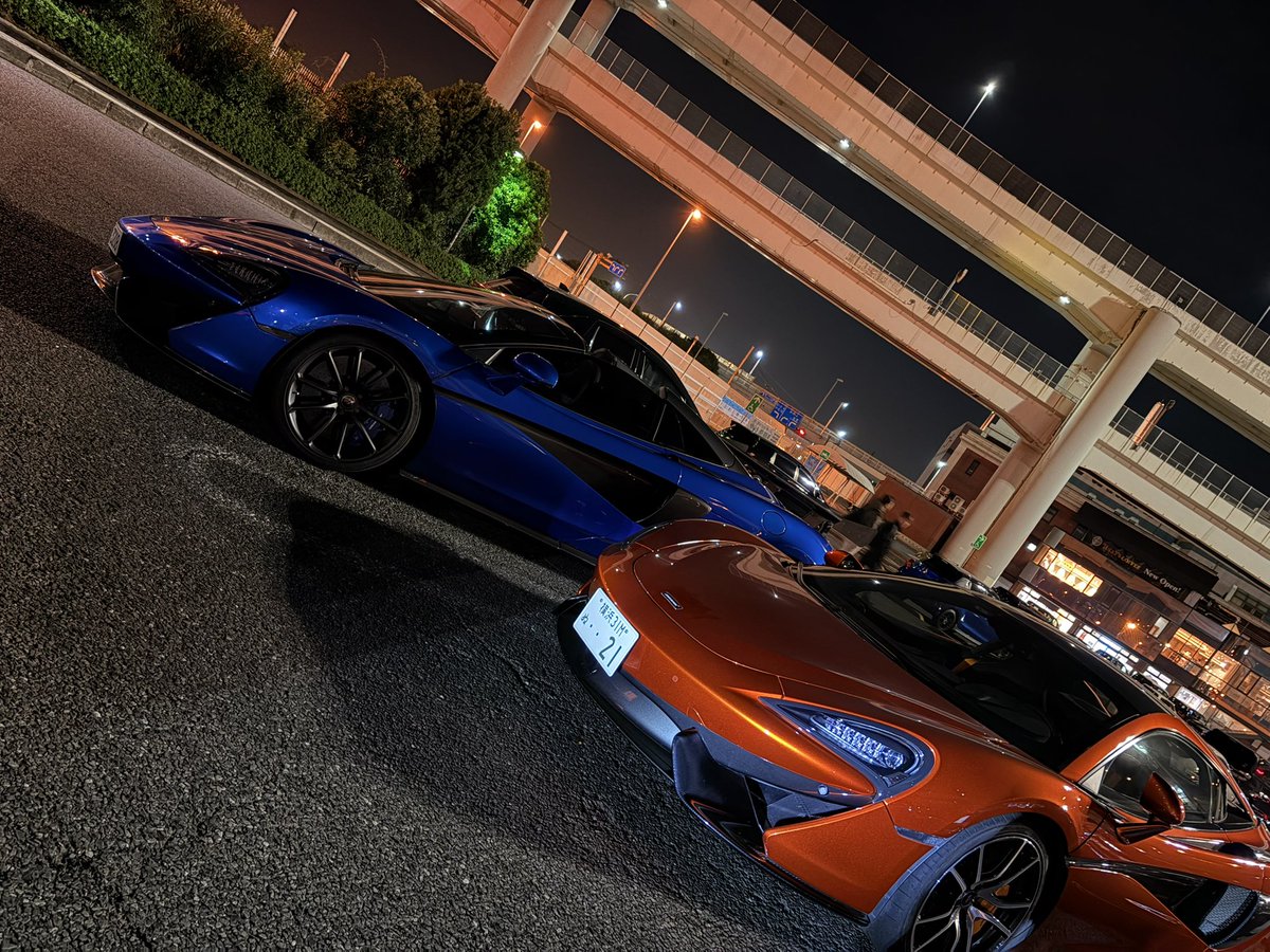 reno4g_cars's tweet photo. 韓国のマクラーレンオーナークラブの会長と知り合った。9万キロ超えのマクラーレン初めてみた😫😫😫 https://t.co/HHdBT7YYmL