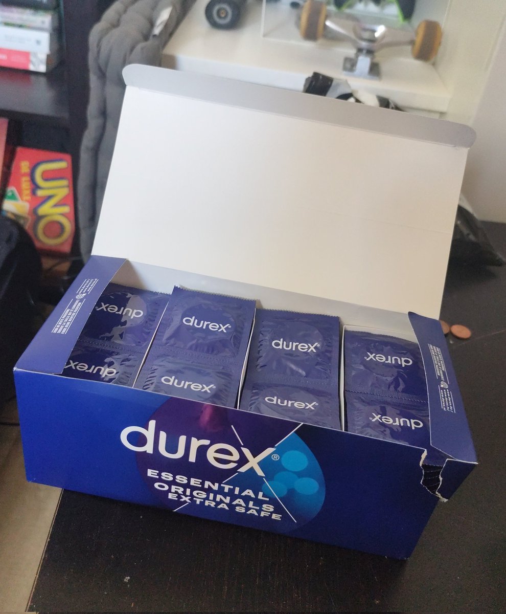 hnz75667's tweet image. Never broke again 🥀