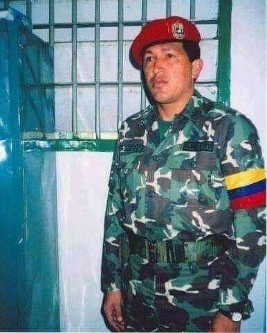 Pajarorojo52's tweet photo. @jorgecc26FX @solysbellagines @ivoneyepez21 @Americav13G @Coromot61157586 @moraima1410 @LaNiaDeLaCalza1 @noeliabp2023 @2Lachicha @RamnZERPA13 @AASR2025 @voltaire_110 @lolanosabe @ramedumar Buenos días cámaras. #PorAhora https://t.co/XWCrsQMbbT