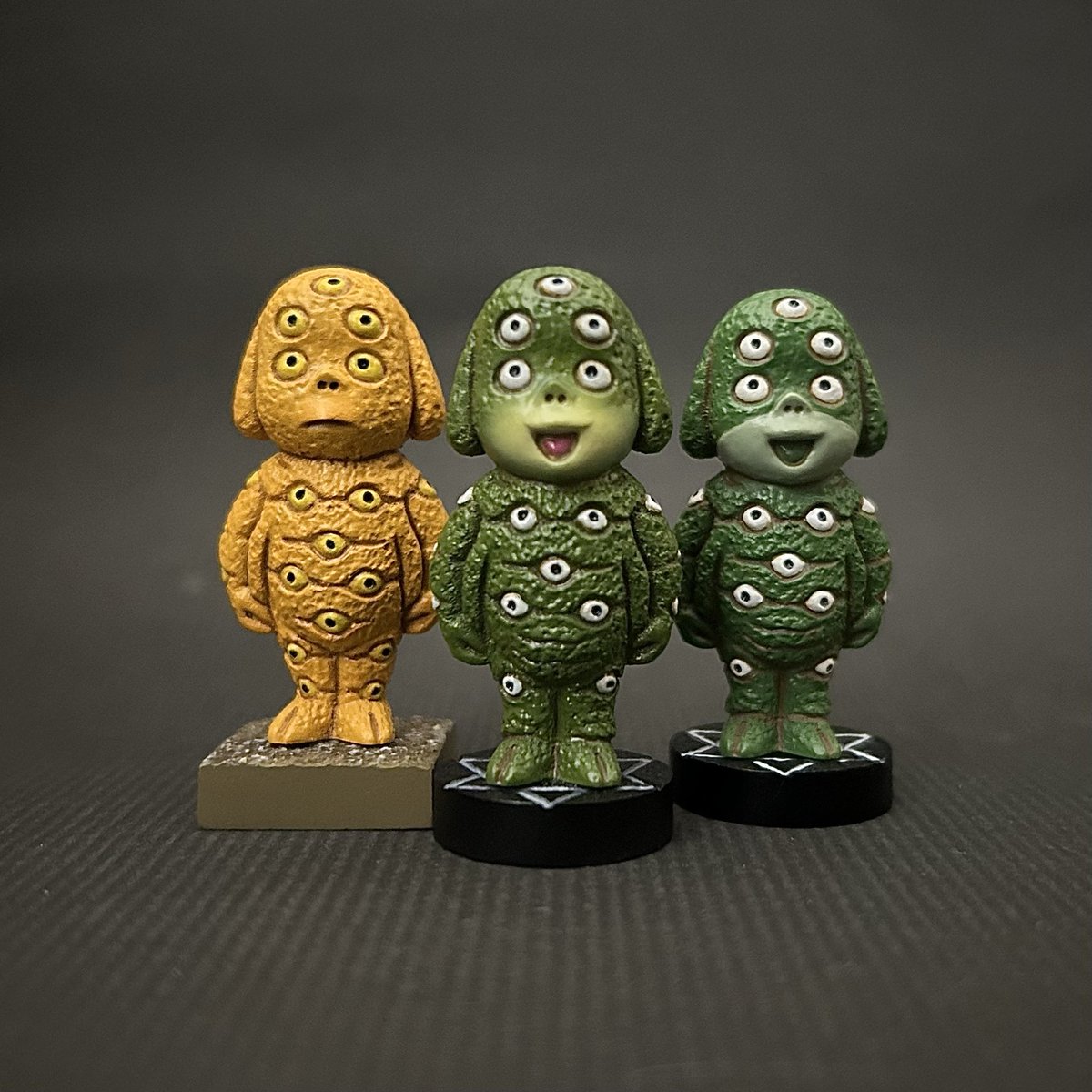 百目』 マガジン版カラー、コミックボンボン版カラー、アニメ版カラー