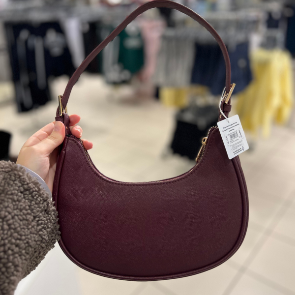 Midsummer Place tweet media