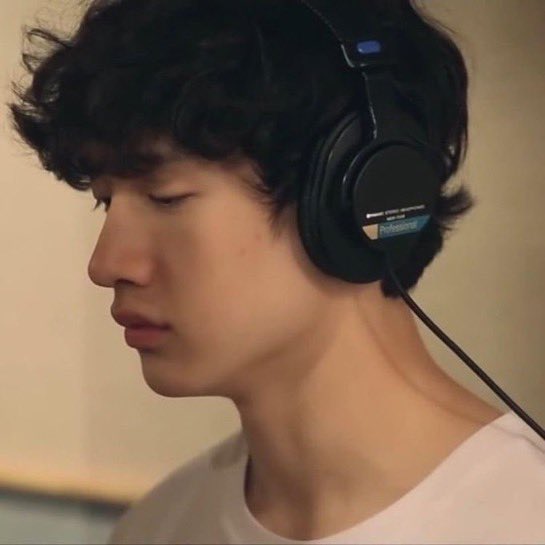 channieverses's tweet image. barefaced chan is my religion