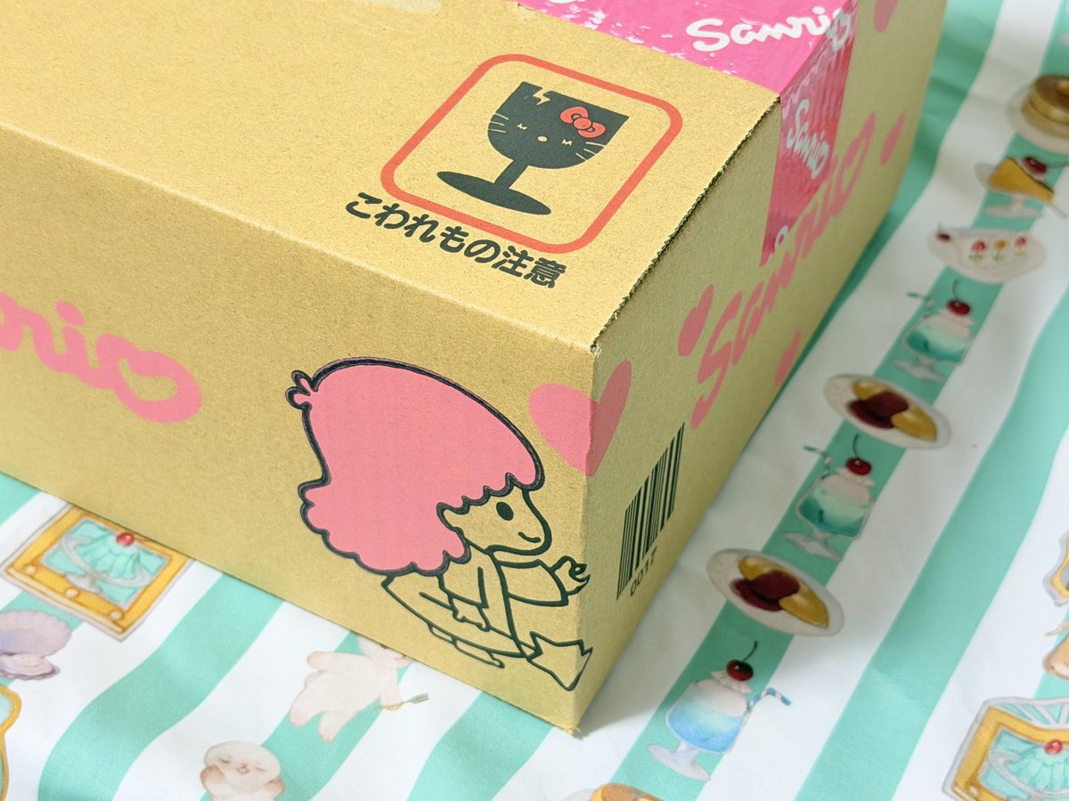 サンリオのオンラインショップのダンボール箱めっちゃかわいい！💕