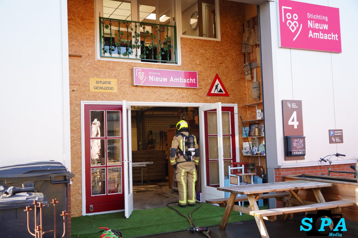 Brand bij stichting Nieuw Ambacht Hoefsmid in Nootdorp