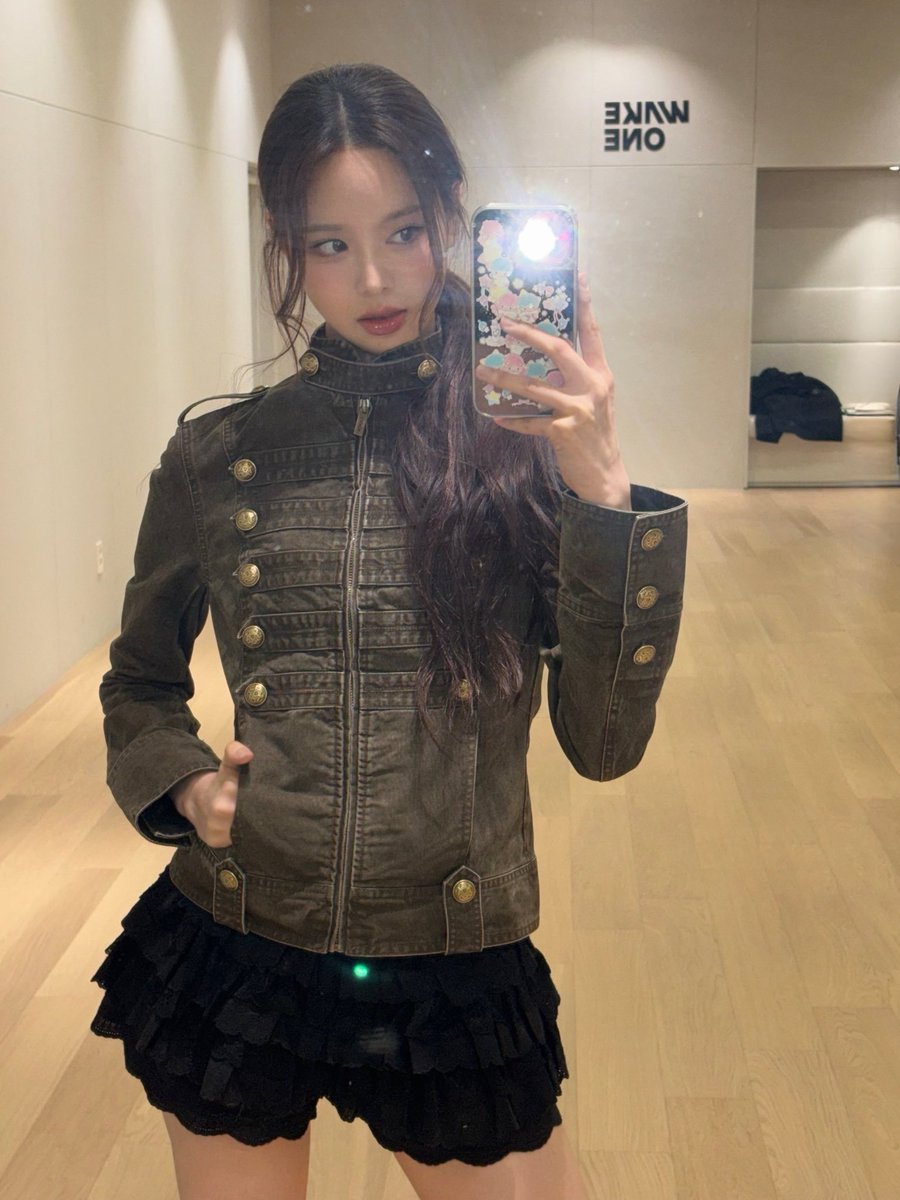 JeeminGlobal's tweet image. [💌] 260204

Jeemin Plus Chat Update!

#BANGJEEMIN #방지민 #izna #이즈나