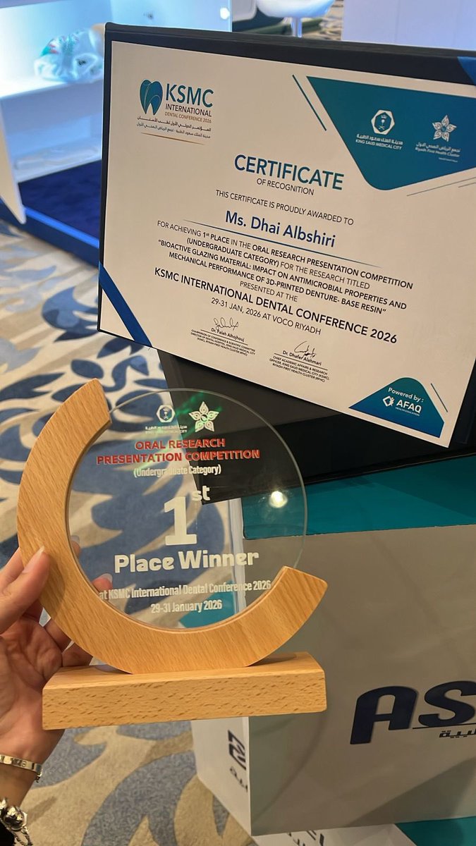 نبارك لطالبة الكلية ضي البشري
 لفوزها بالمركز الأول في مسابقة الأبحاث فئة أبحاث الطلاب في المؤتمر الدولي لطب الأسنان KSMC 2026

Congratulations to the 1st place winner 🥇

In Best Student Oral research presentation Award 

Title: Bioactive Glazing Material: Impact on