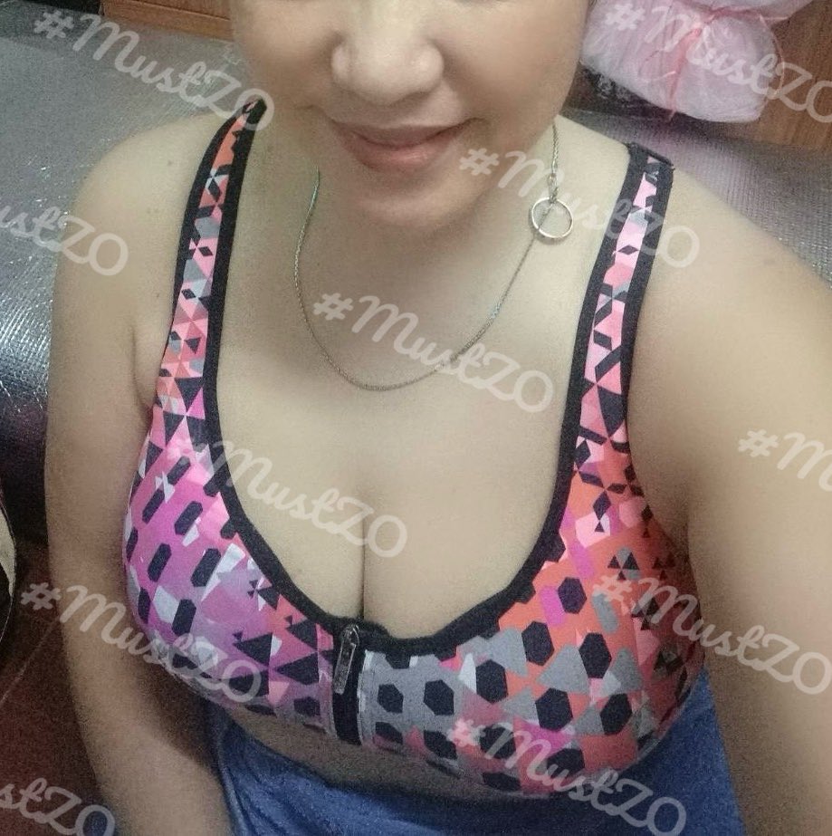 mustzo2's tweet photo. สปอร์ตบราตัวใหม่ แต่นมขาวใหญ่เหมือนเดิม
ผมควรหาตัง ซื้อให้เพิ่มดีไหมครับ 🥺
#อยากเยดแม่ #สาวใหญ่น่าเย็ด https://t.co/tV5G1ZsqC3