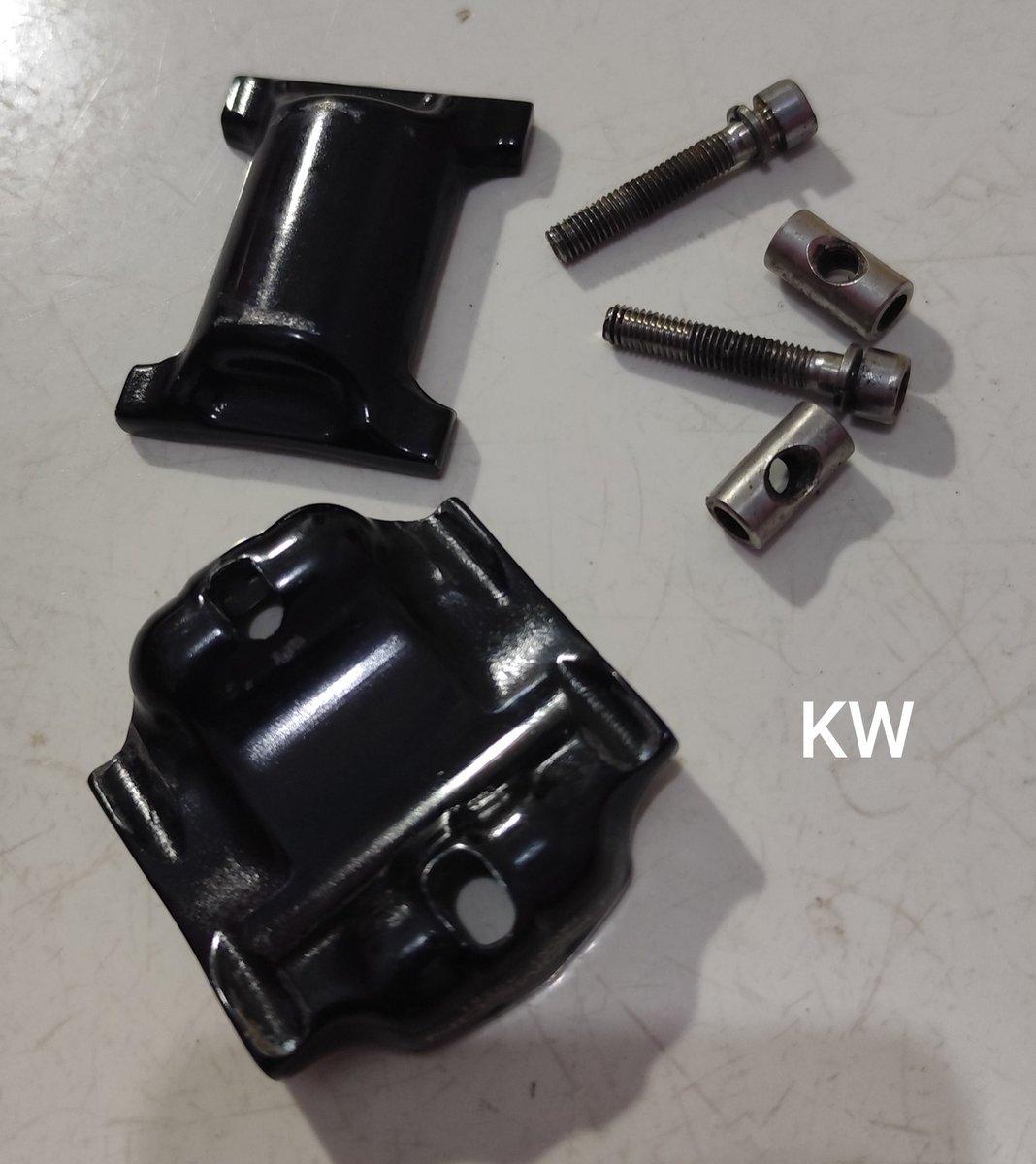 DarkAgol's tweet photo. #fnfjb WTS seatpost
- Thomson 31.6 - 367mm hitam = 900k (bagian atas nya KW, pemakaian 2 tahun lebih aman2 aja), tiangnya ori. Sangat mulus
- Thomson 31.6 - 367mm silver = 1.1 juta
- fizik 31.6 - 330mm = 750k
- fizik 31.6 - 270mm = 700k

*harga nett semua https://t.co/zryYBPFtVb