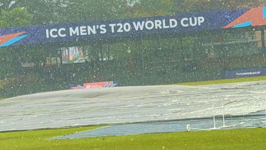 AsifKha02401924's tweet image. Pakistan vs Ireland warm up game likely to called off due to heavy rain at the SCC 😔
#pakvsNet