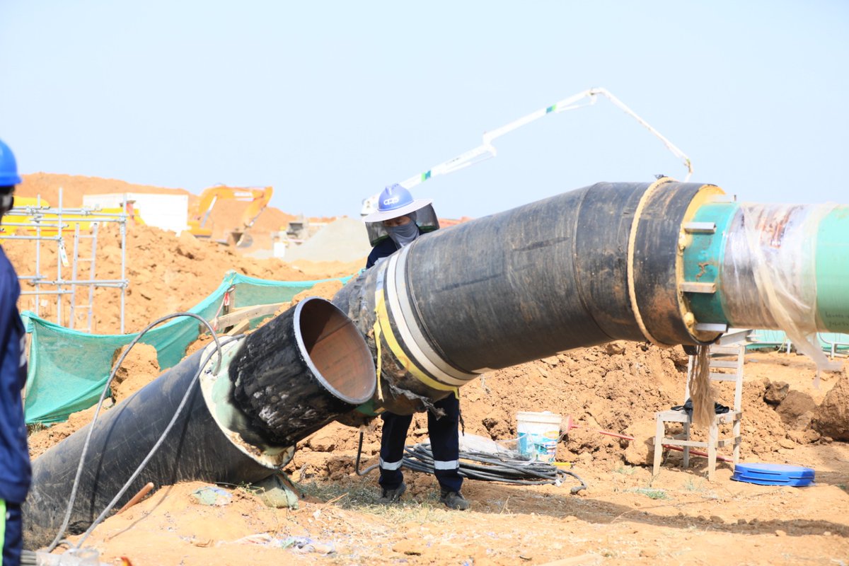 East African Crude Oil Pipeline (EACOP)

Overall progress is now at 80%.
All 296 km of line pipes for the Ugandan section have been delivered, and over 200 km has already been welded.

This marks one of the fastest-moving segments of the entire pipeline.