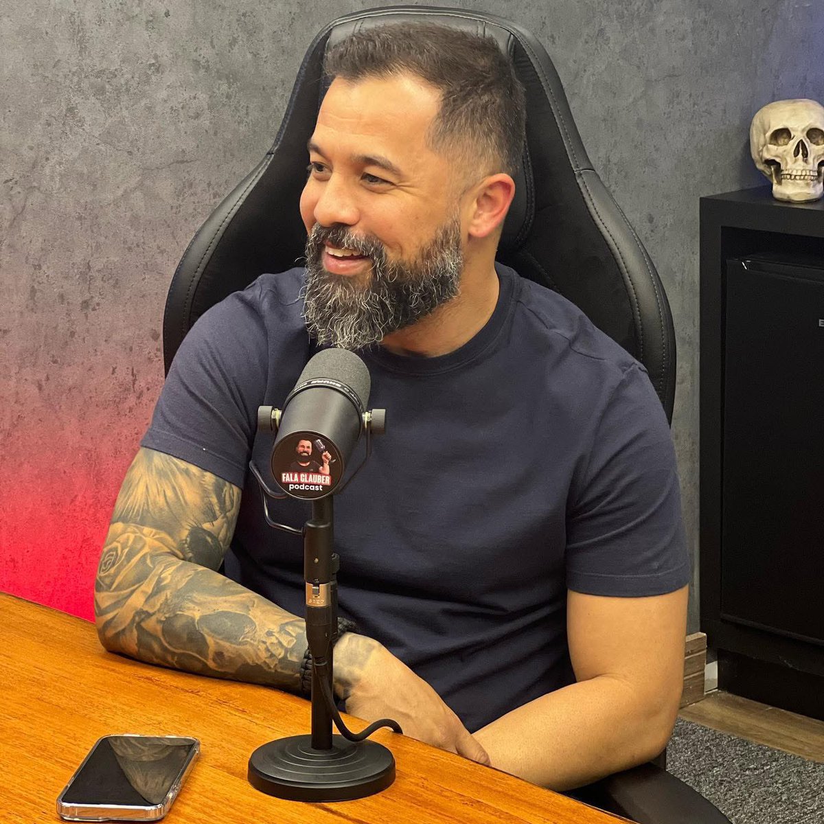 Fight Club 🥊💨 tweet media