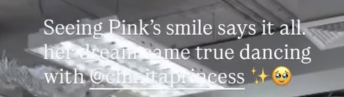 SUNxTEA's tweet image. Small gestures are impactful; simple acts like dancing bring children a great deal of joy✨💖🌸 Grabe Kimmy even Pink love love ka and amazed sa ganda mo🤩