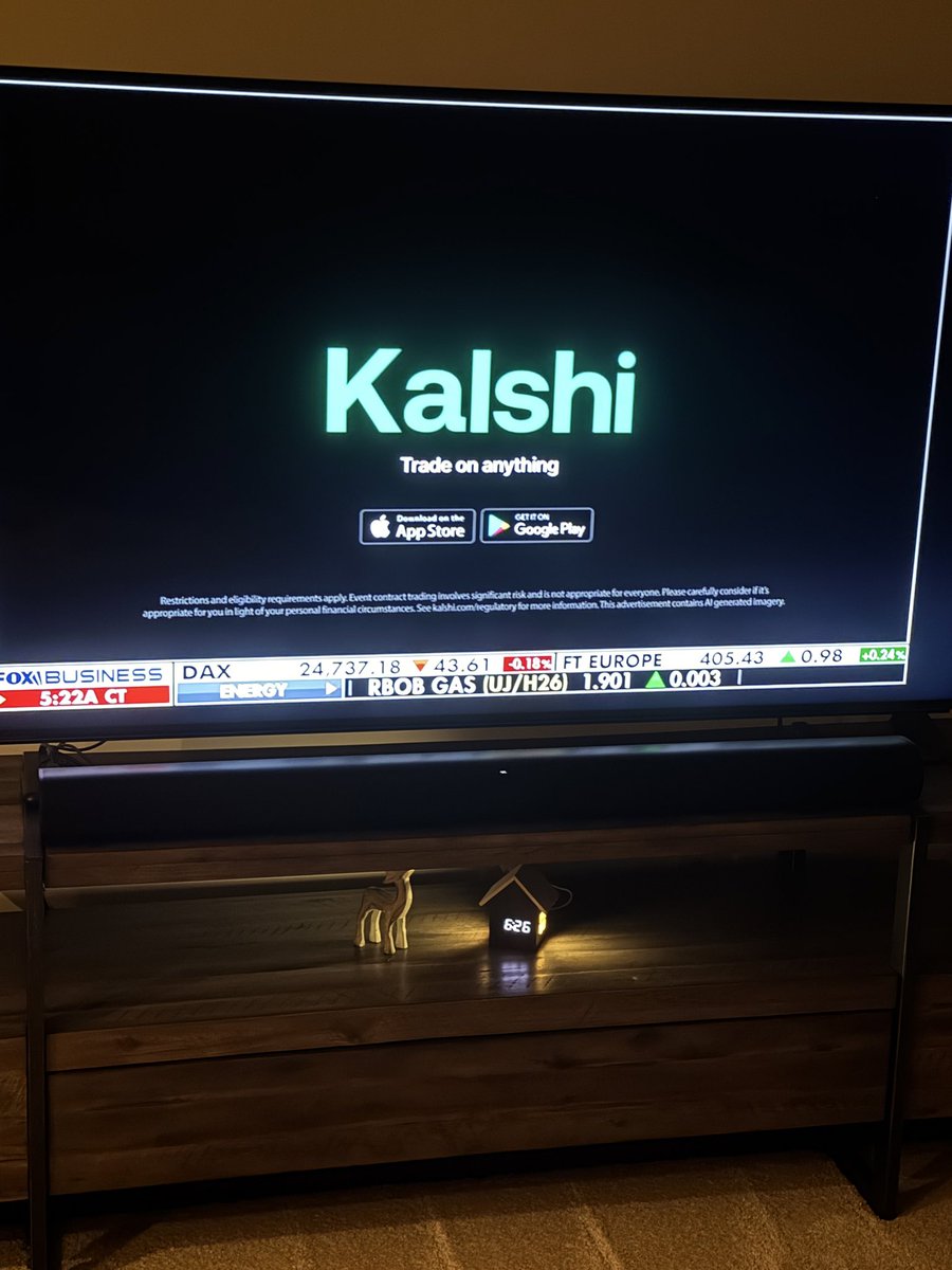 This add was maybe 5 seconds,<a href="/Kalshi/">Kalshi</a> value around 12B,<a href="/Polymarket/">Polymarket</a> is Kalshi competitor and future value around 11B and is collaborating with <a href="/tZERO/">tZERO</a> maybe <a href="/JulieRosNYC/">Julie Ros</a> can find a way for some quick TV hits,because of tZER0s depth it has to have future valuation at least the same.