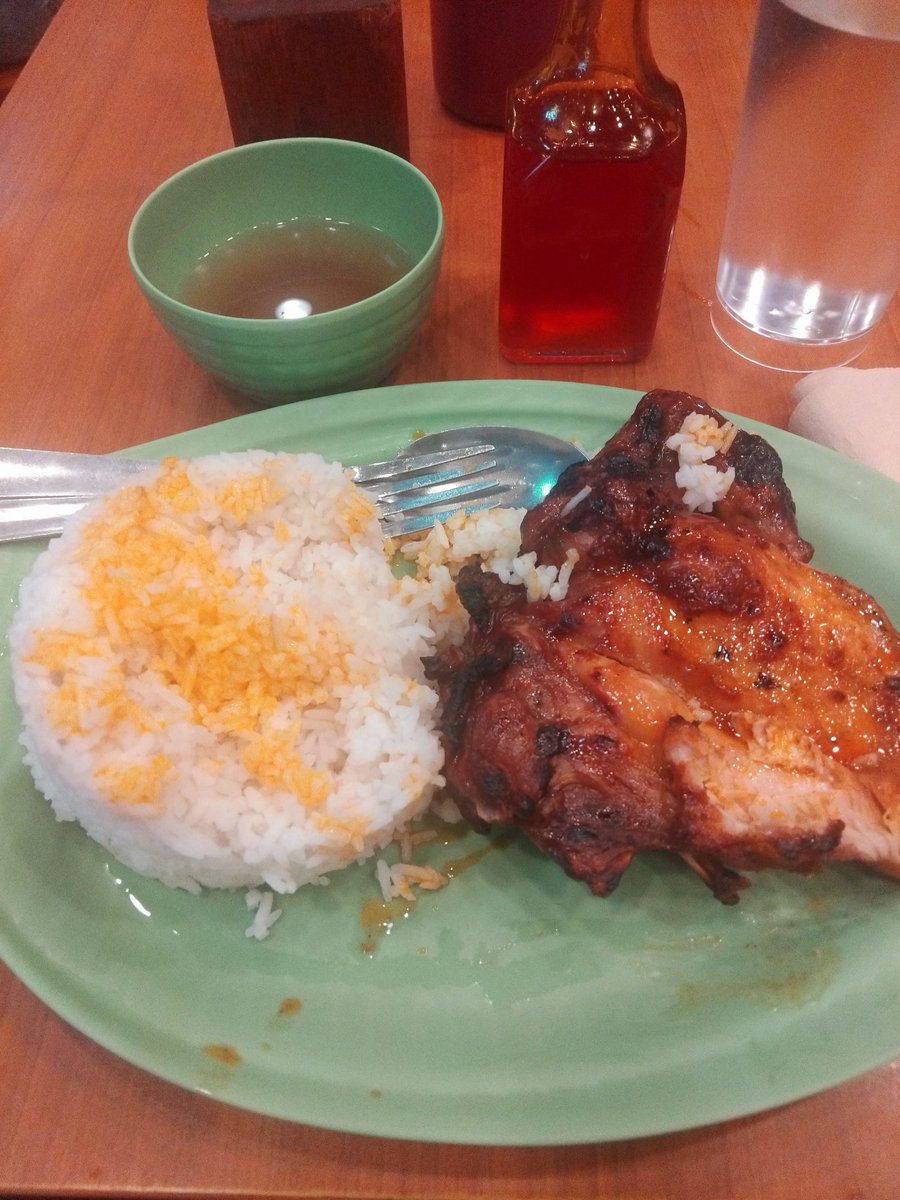 Bymxxg's tweet photo. Mandatory na ata kumain sa mang inasal after Quiz heheh this is me yesterday 😅 https://t.co/BjqmPWV319