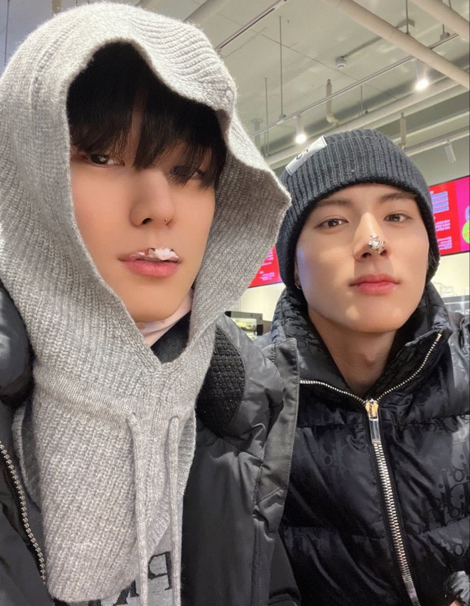 ۟ (@aMalesub) / Posts / X