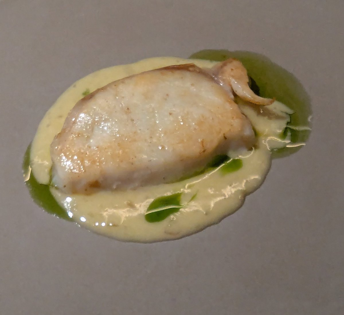 ふりすしあん tweet media