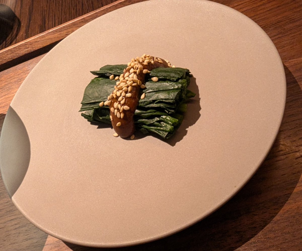 ふりすしあん tweet media