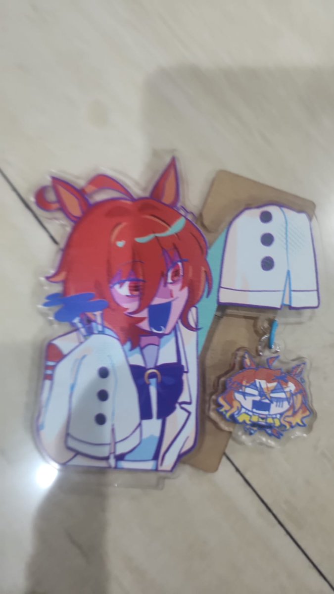 NASINDOMlE's tweet image. Nothing too WAH but these r the ones i rlly like... Bc i rllllly love the art🤤🤤🤤 The iono raihan stickers too but i dont have any good pics of it #ugh