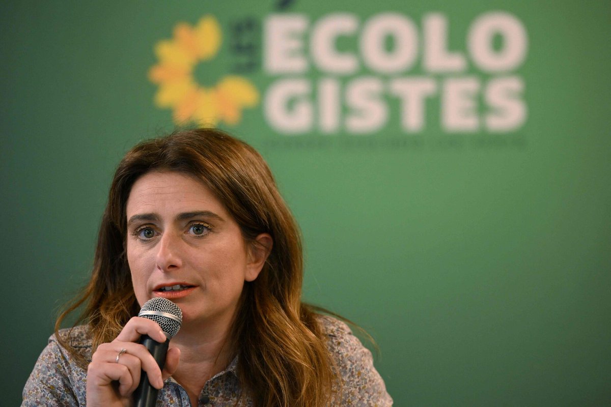 Le Parisien tweet media