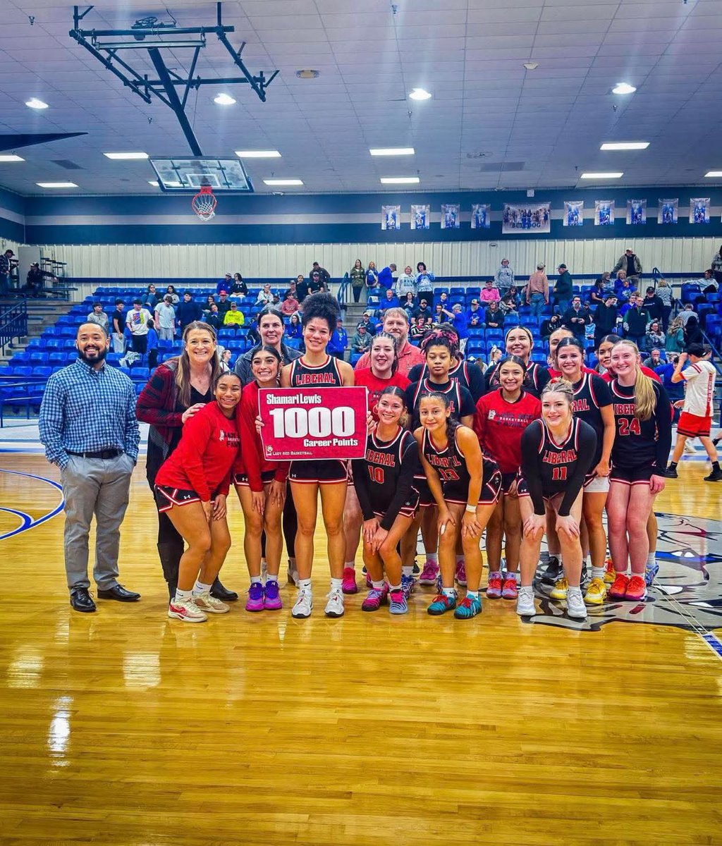High School goals! Amazing team effort!  <a href="/LadyRedBasketb3/">LadyRed Basketball</a>  <a href="/shamari_lewis/">Shamari</a>
🎯1000 points (23 against Hooker HS to meet the milestone)
🏀18 rebounds, which boosted her to surpass the school record! 
#movemountains
#classof2026
