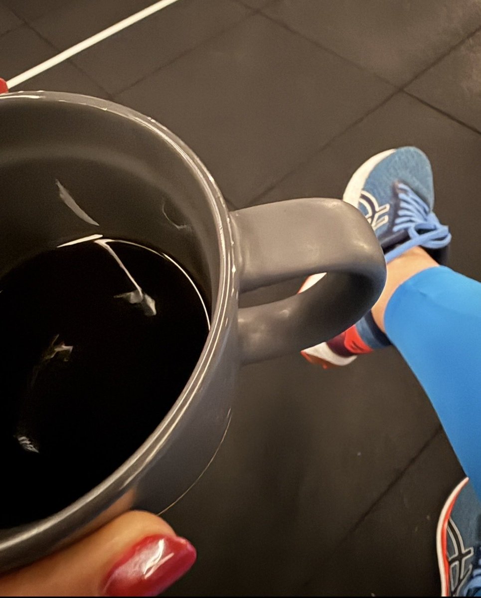 Muy buenos días!✨
A darle 💪🏻💪🏻☕️