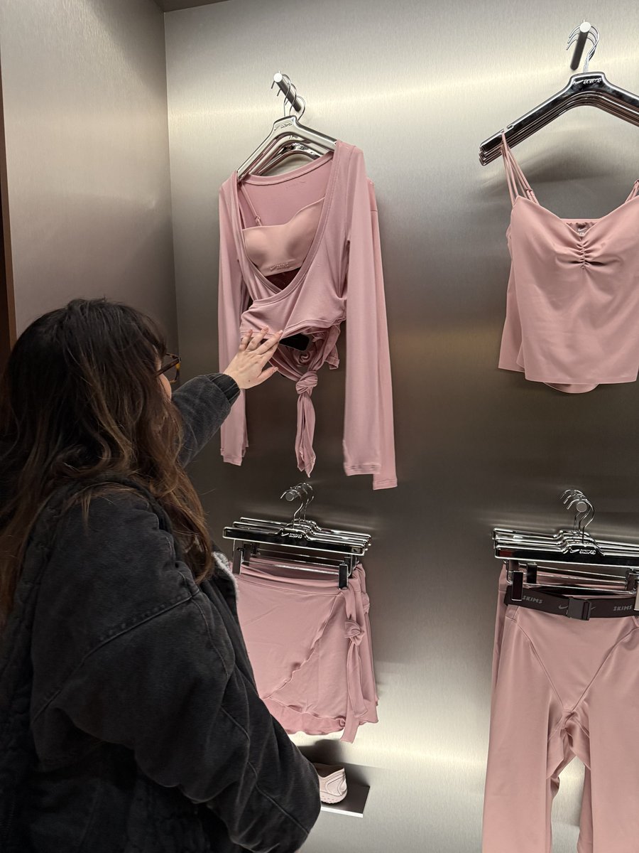 Yves ☆ tweet media