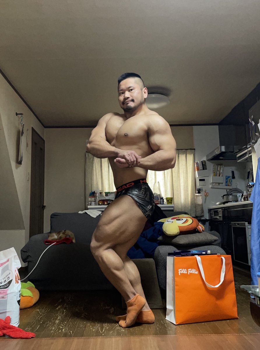 noichiNo101's tweet photo. 先週大阪に帰ってたから、久々にこの感じで撮ったけどいつもよりデカく見える https://t.co/VOgqgLoNQ9