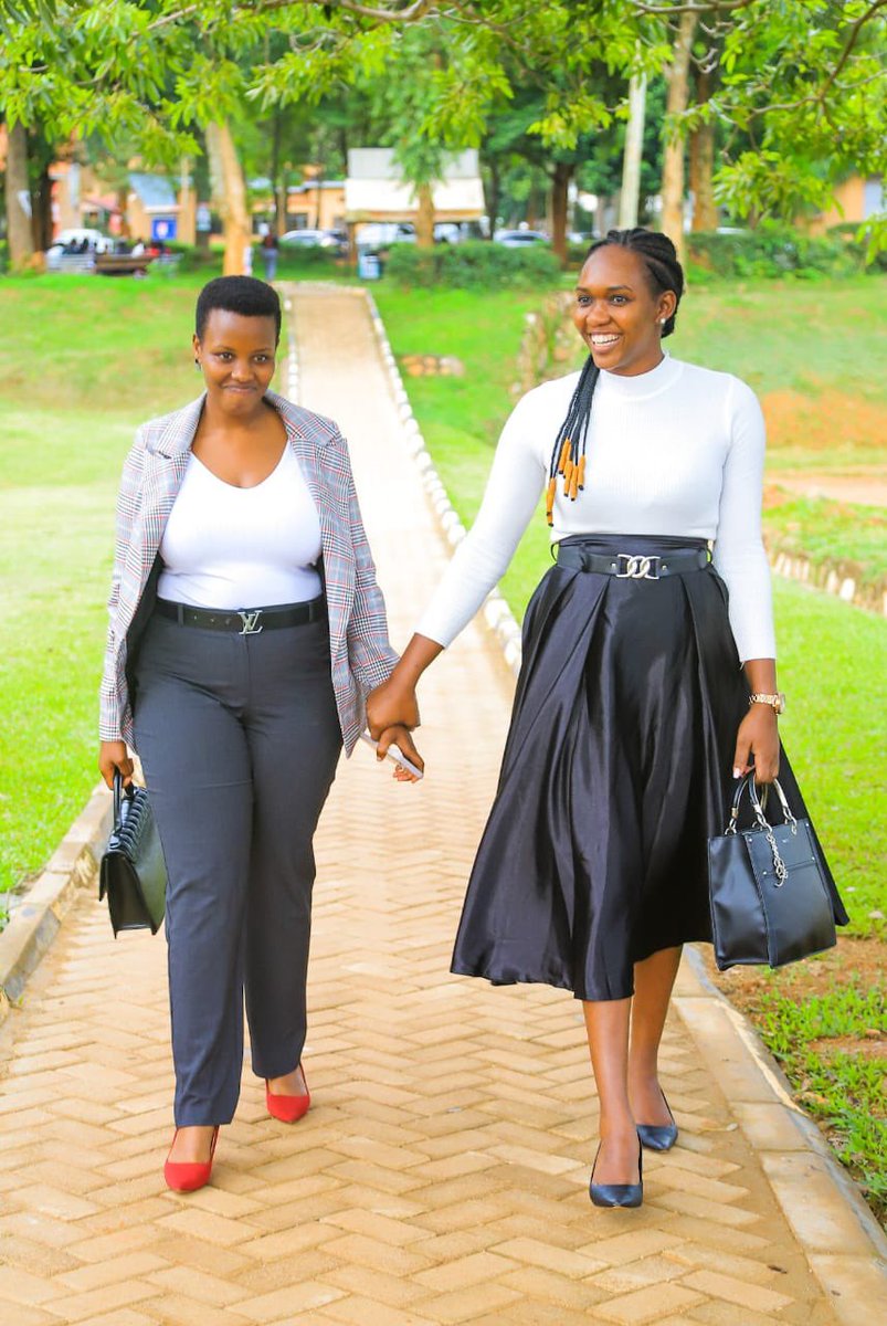 kamukamafredie's tweet photo. Mureiregye?

Hon Minister @PNyamutoro and Ms Mercy Kanyesigye https://t.co/EppbYwJgmS