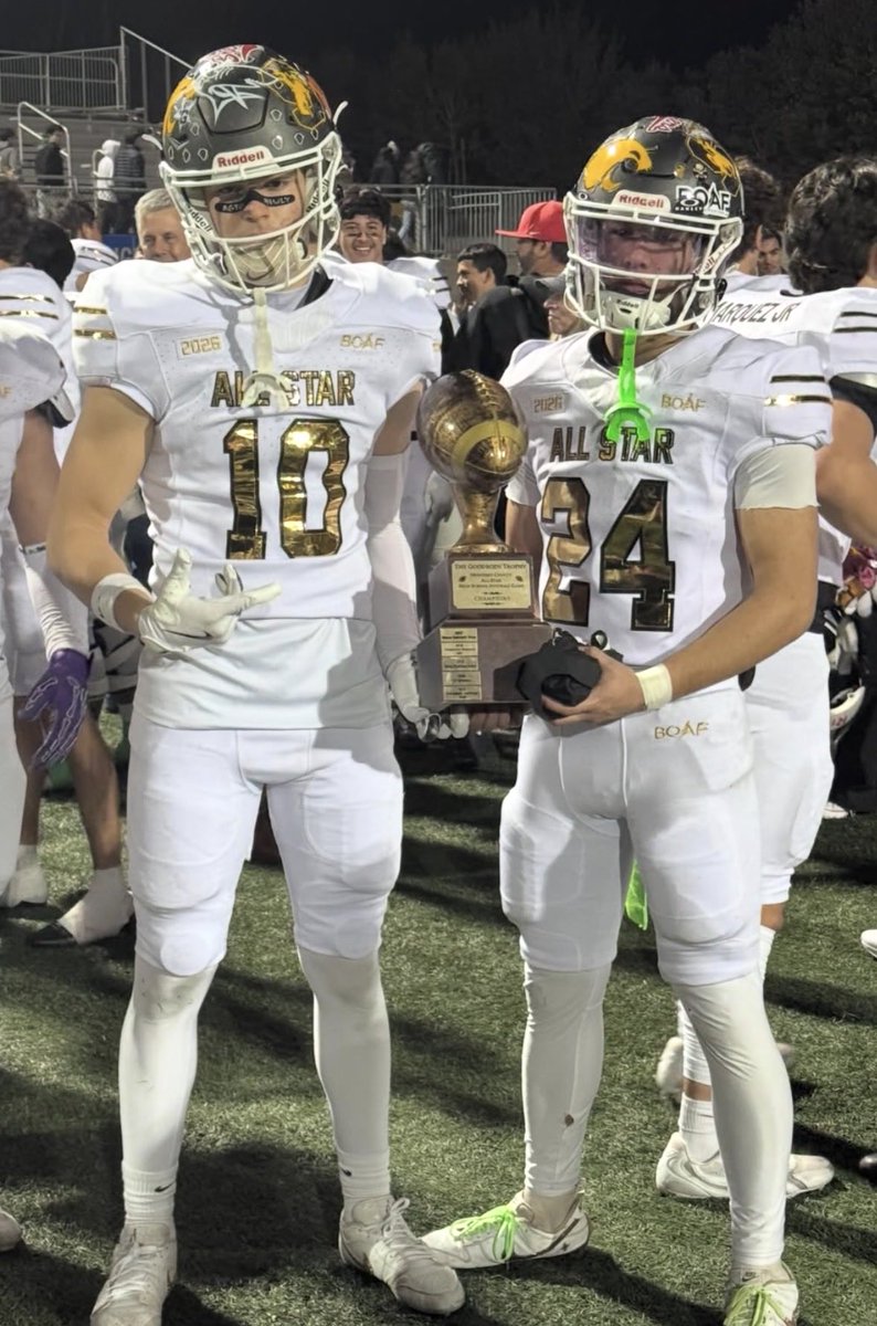 JacobJimenez108's tweet photo. Blessed to be able to participate in another all star game this past Saturday. 🙏 42-0 blowout win. Wouldn’t want to do it with any other team 
#agtg #teamwhiteandgold #allstar https://t.co/NAFfMXXsCD