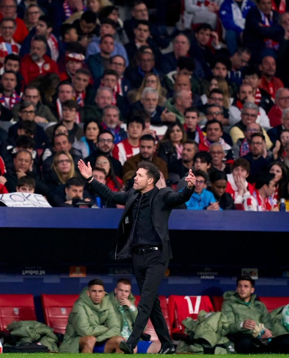 En cualquier familia se valora el amor, la lealtad y el apoyo incondicional. Con el Atleti y el Cholo, igual. Puede costar, pero si no luchamos por ellos ahora, después solo nos quedará el arrepentimiento. Esto no es de conveniencia, es de fe. 
#CholoEsAtleti #Atleti