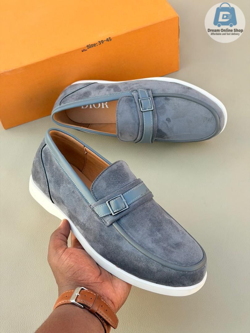 👞
Size: 40-45
Bei: 90,000/= 
📞: 0693688961
WhatsApp: 0743931620
DM <a href="/Dream_online_Tz/">Dream online shop🛍️👖👟🥾</a>