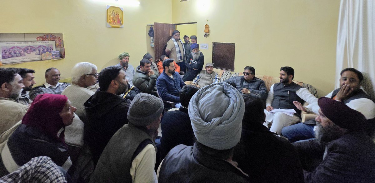 पंचकूला नगर निगम वार्ड नंबर 1 के अंतर्गत शक्ति केंद्र सकेतडी के (बूथ नंबर 1, 2, 3) की शक्ति केंद्र प्रमुख, शक्ति केंद्र सह-प्रमुख, शक्ति केंद्र पालक, बूथ अध्यक्ष, बूथ पालक और बीएल -2 की महत्वपूर्ण बैठक में वार्ड अनुसार बूथ समिति और पन्ना प्रमुख की रचना को लेकर चर्चा हुई।

इस