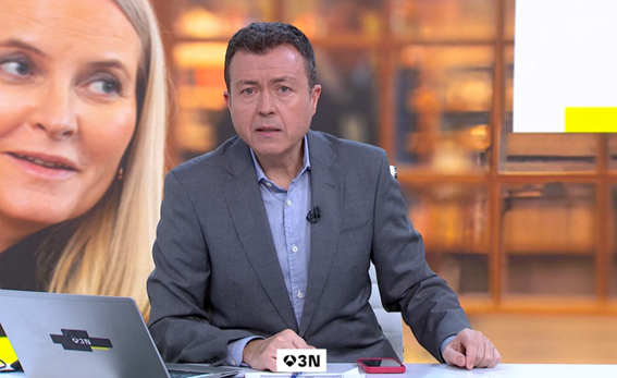 atresmediacom's tweet photo. #Audiencias I

👉 Los informativos de @antena3com continúan como LOS+VISTOS con un 20,3% y 2,4 M de media

🏆 @A3Noticias 1, imbatible en la Sobremesa con 2,3 M y un 23,4%

📺 La 2ª edición suma 2,5 M con un 18,3%

💥 #NoticiasDeLaMañana firma su emisión MÁS VISTA de temporada: 213.000, con un gran 17%