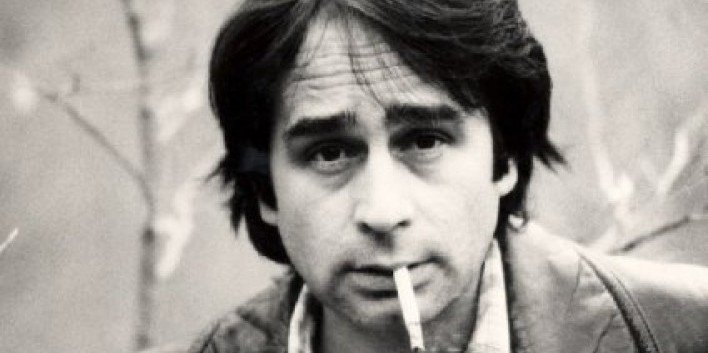 "Tinc senyera on blau no hi ha. 
Dic ben alt que parle català,
i ho faig a la manera de València."

Ovidi Montllor avui faria 84 anys.
#SomPaïsosCatalans